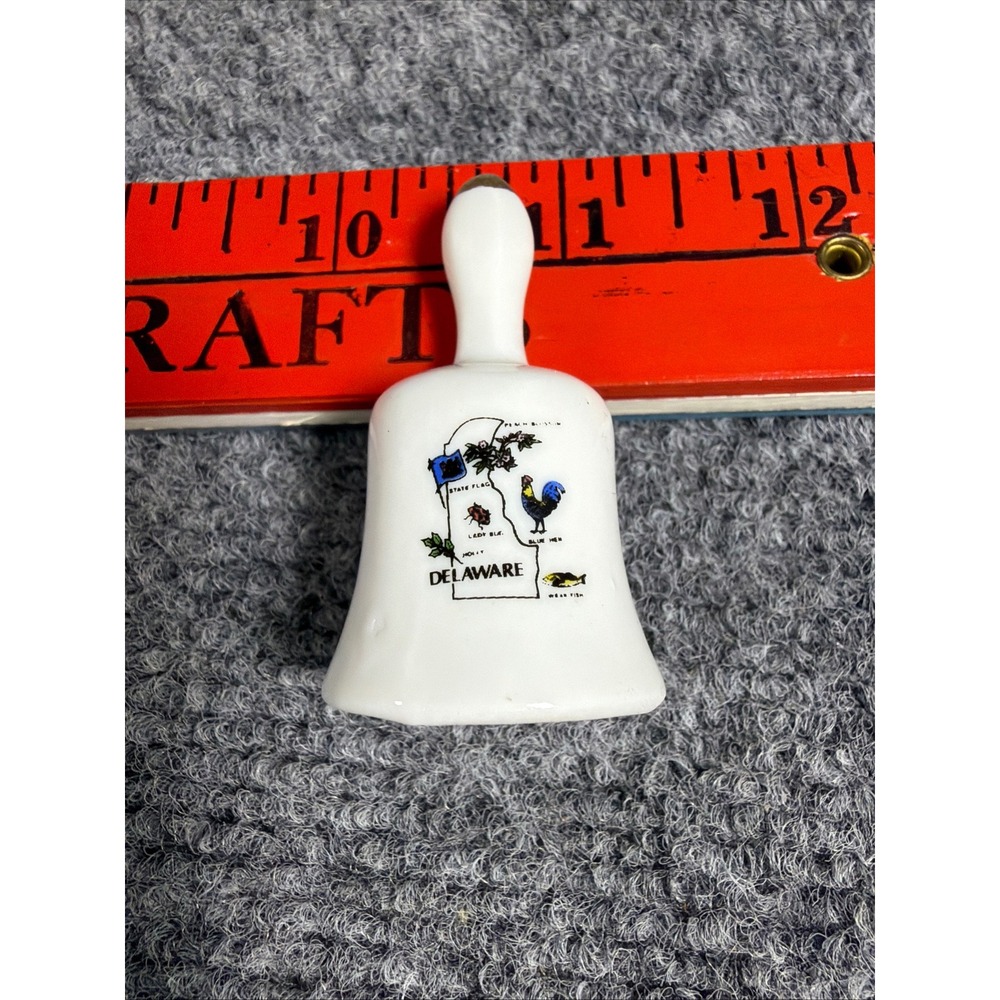 Delaware State Souvenir Bell White Ceramic Gold Tip Marvin Reese & Associates